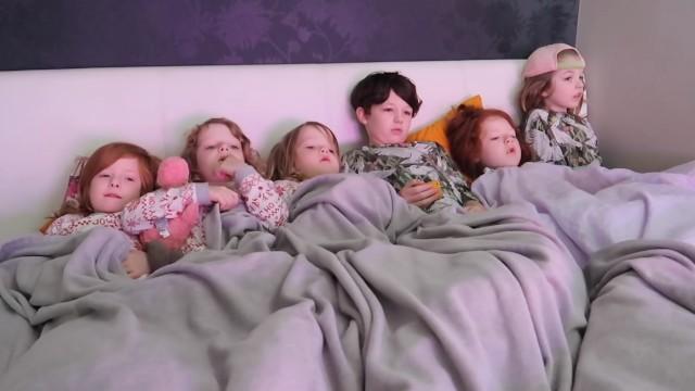 DAD OF SIX KIDS GETS GIANT BIRTHDAY DONUT