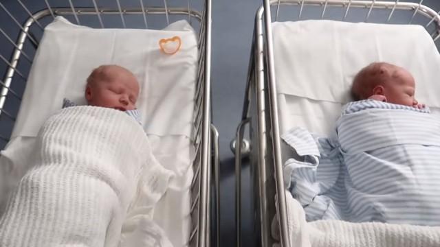 OUR TWIN BIRTH STORY