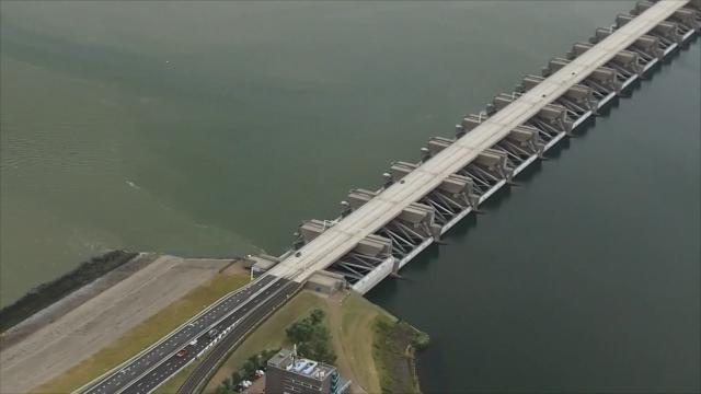 Dutch Storm Shield