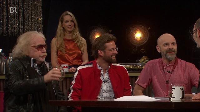 Mit Bernhard Paul und Moop Mama