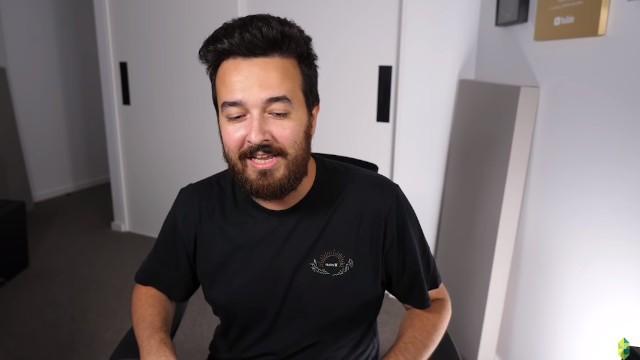The Sims 4 Tiny Living REACTION