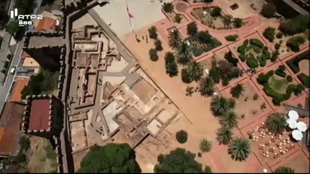 Os Muçulmanos do Al Andalus - Castelo de Silves e Poço Cisterna