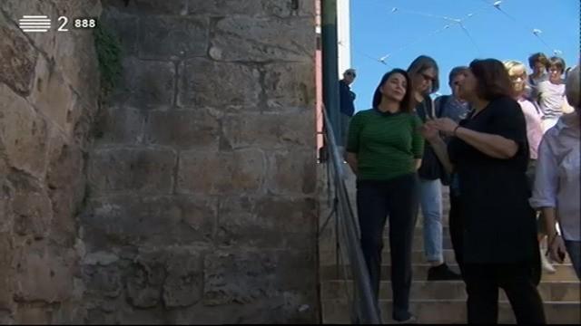 Cerca Moura de Lisboa