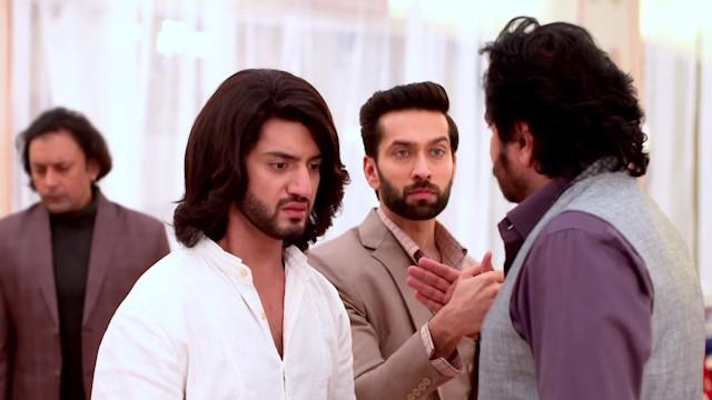 Tej Slaps Omkara