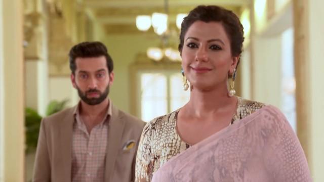Mrs. Kapoor Threatens Shivaay