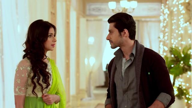 Priyanka Learns Ranveer's Truth
