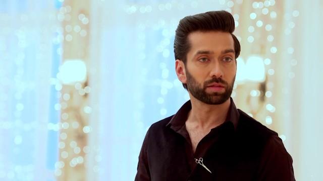 Shivaay Brings Soumya Back