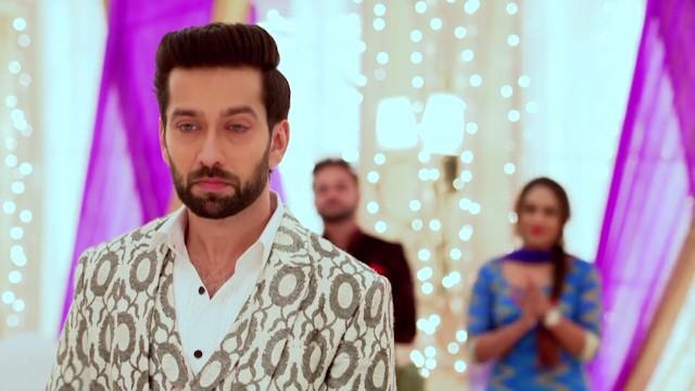 A Fraud In Shivaay's Disguise?