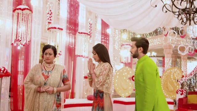 Annika Apologises To Pinki