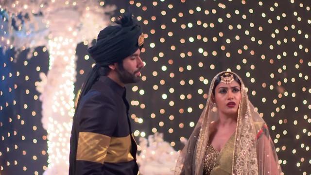 Annika Knows Ragini-Vikram's Plan