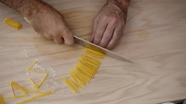 Fettuccine and Linguine