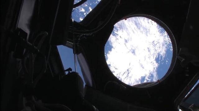 Spacewalking: Space and Perspective