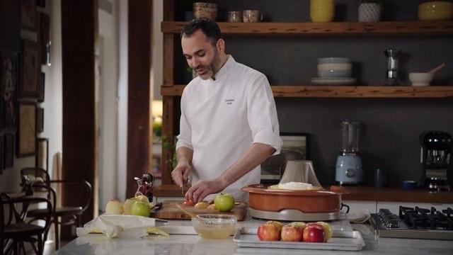 Fruit Tart Finishing: Modern Apple Presentation