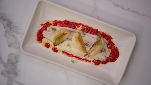 Baking: Salt-Baked Branzino With Fennel and Red Pepper Vinaigrette
