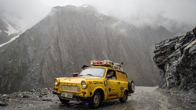 Trabant vs. Himálaje