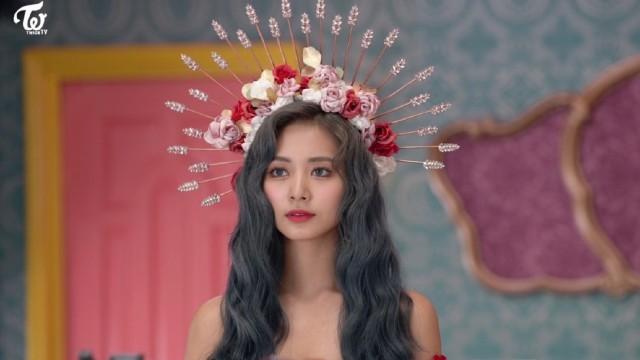 EP.09 : Tzuyu