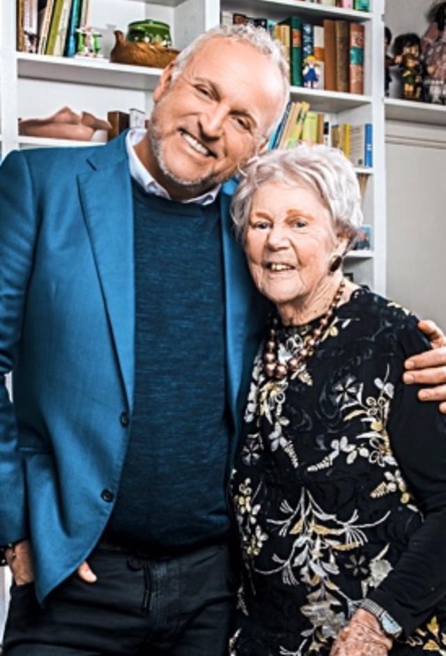 100 years old (2020)