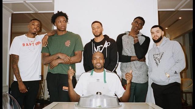 Raptors Bench Mob