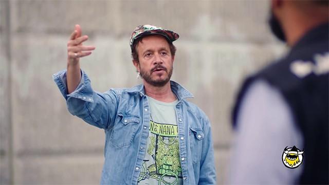 Pauly Shore Gets Pranked at Taco Bell