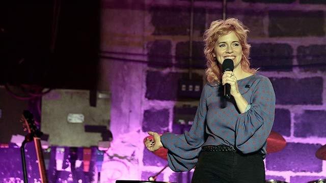 Alice Wetterlund: My Mama Is A Human And So Am I