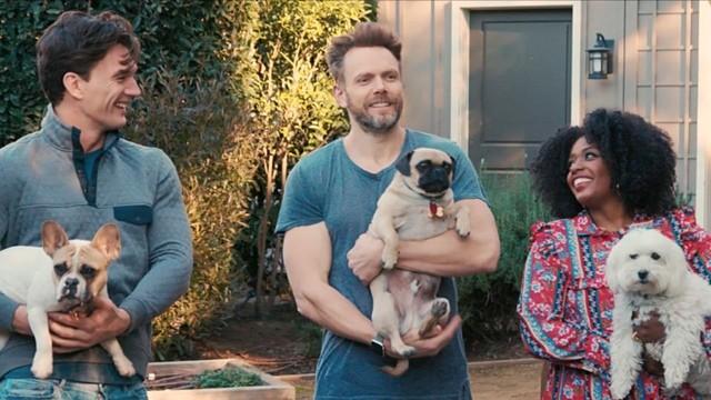 Joel McHale: The Animal House