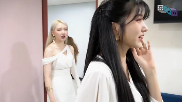 Sowon & Yerin’s Make a Transformation