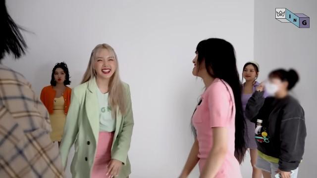 Friendship and solidarity Dance