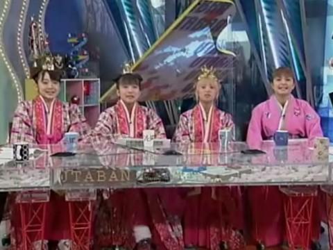 Minimoni. - Minimoni. Hinamatsuri!