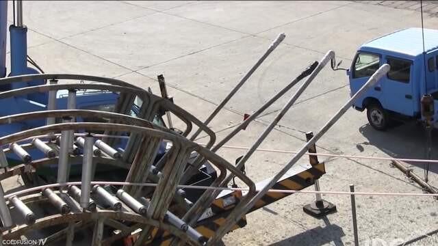 The Secrets Behind how the Internet Works