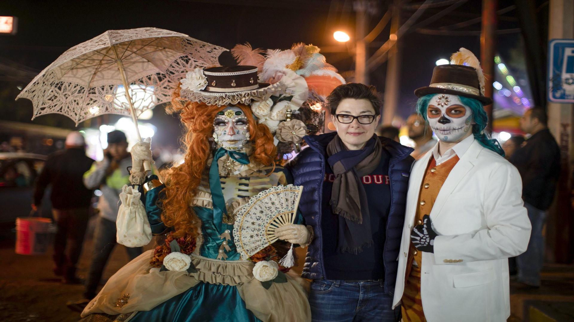 Sue Perkins: Along the US–Mexico Border
