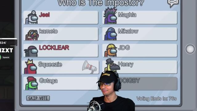 LOCKLEAR COACH SQUEEZIE SUR AMONG US (irl)?? ????????????