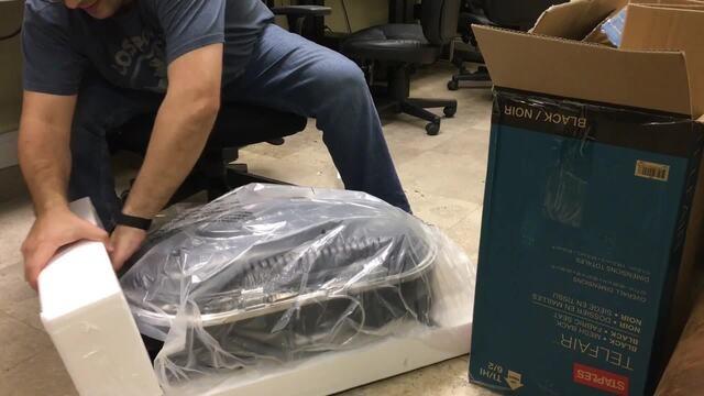 Coleman Road Trip Propane Portable Grill LXE Unboxing Review