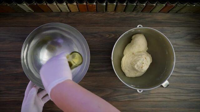 World's Easiest Pizza Dough Recipe - Step by Step to make homemade pizza dough!