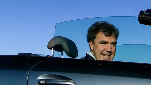 Nonne che parcheggiano col freno a mano