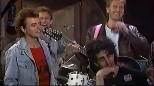 584