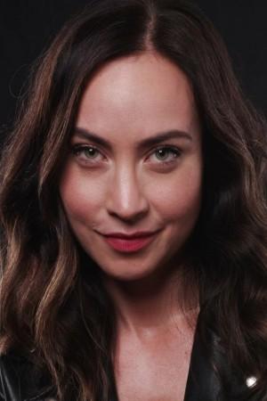 Picture of Courtney Ford