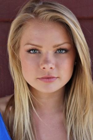 Picture of Kelli Goss