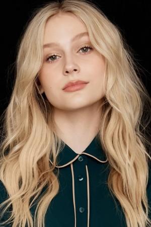 Picture of Alyvia Alyn Lind