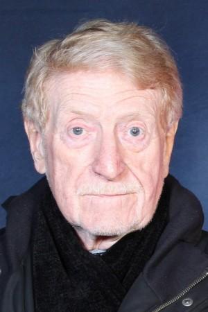 Picture of Clive Revill
