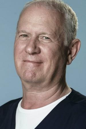 Picture of Derek Thompson