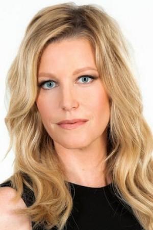 Picture of Anna Gunn