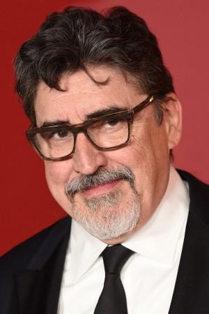 Picture of Alfred Molina