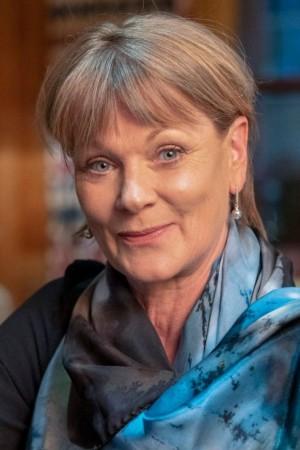 Picture of Samantha Bond