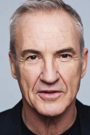 Picture of Larry Lamb