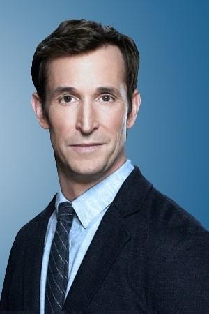 Picture of Noah Wyle