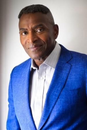 Picture of Carl Lumbly