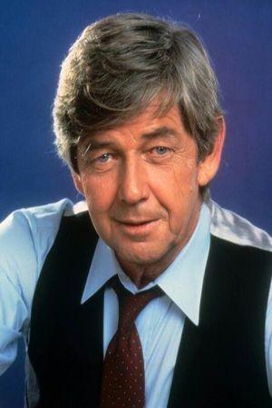 Picture of Ralph Waite