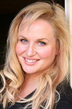 Picture of April Telek