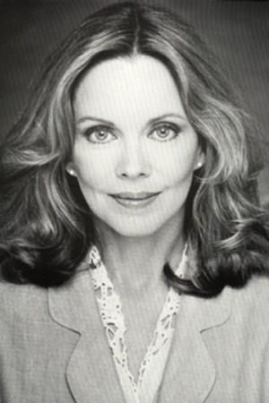 Picture of Lara Parker