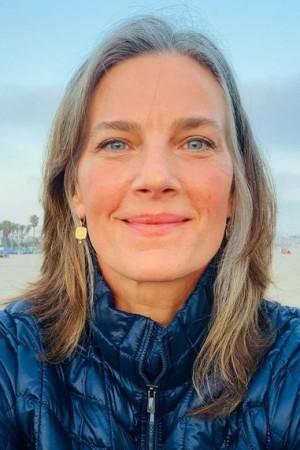 Picture of Terry Farrell